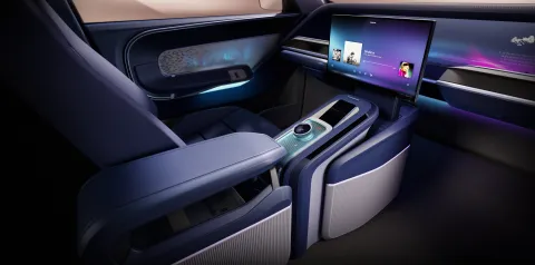FORVIA unveils the On-demand center console:  A modular interior system elevating co…